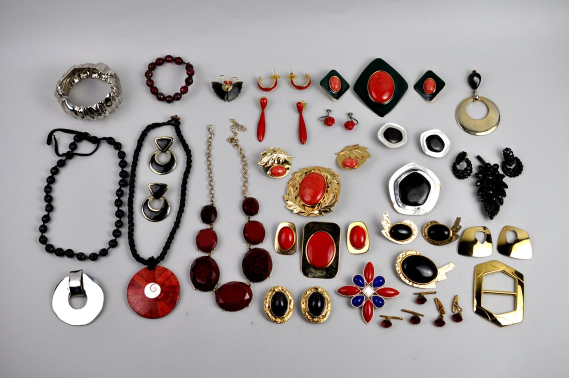 Costume Jewelry Red Black