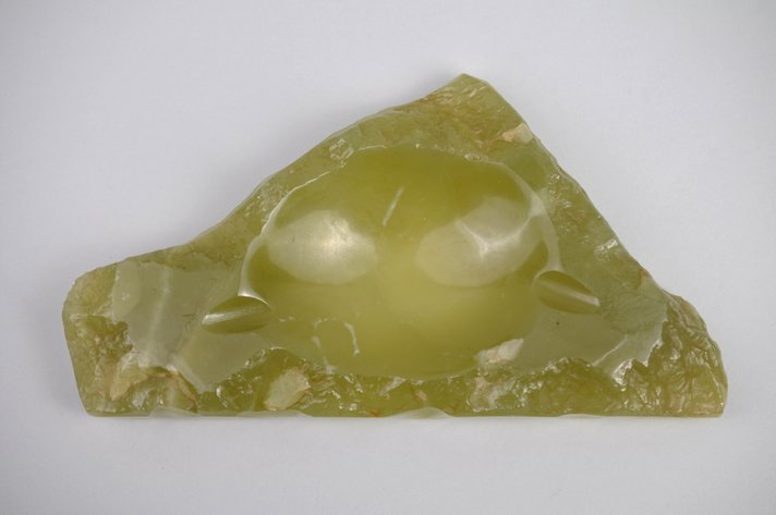 Serpentine Hand-carved Ashtray