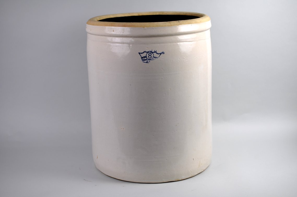 Robinson Ransbottom 8-gallon Stoneware Crock