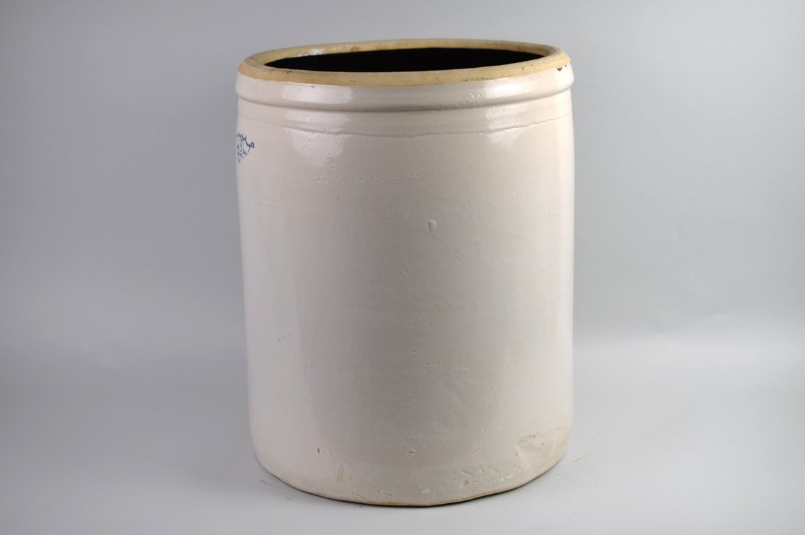 Robinson Ransbottom 8-gallon Stoneware Crock