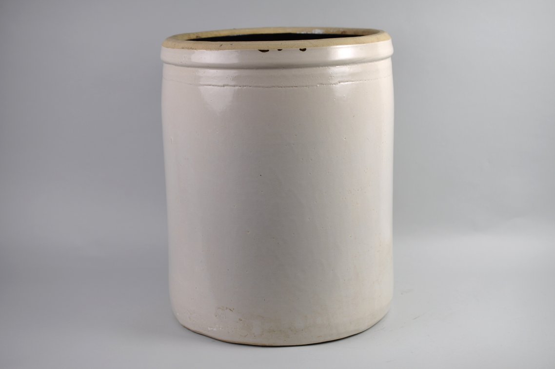 Robinson Ransbottom 8-gallon Stoneware Crock