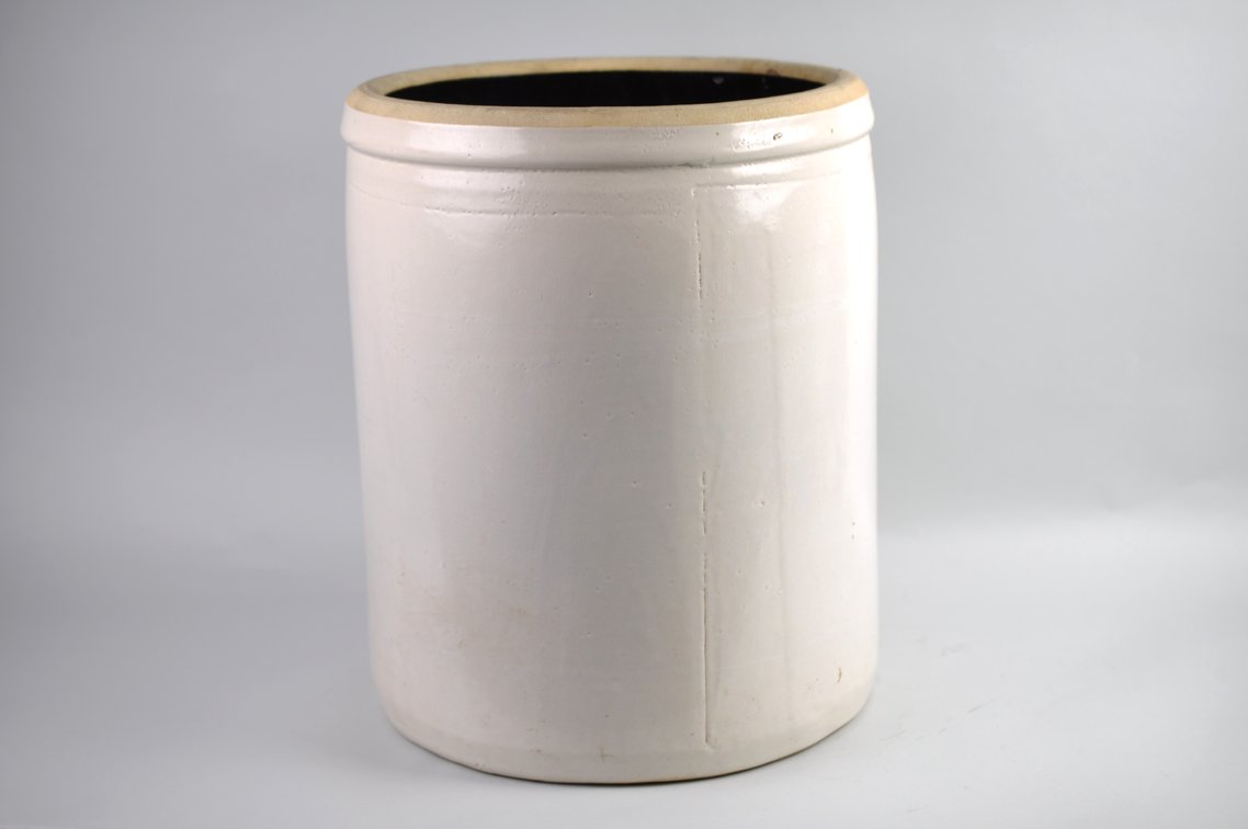Robinson Ransbottom 8-gallon Stoneware Crock