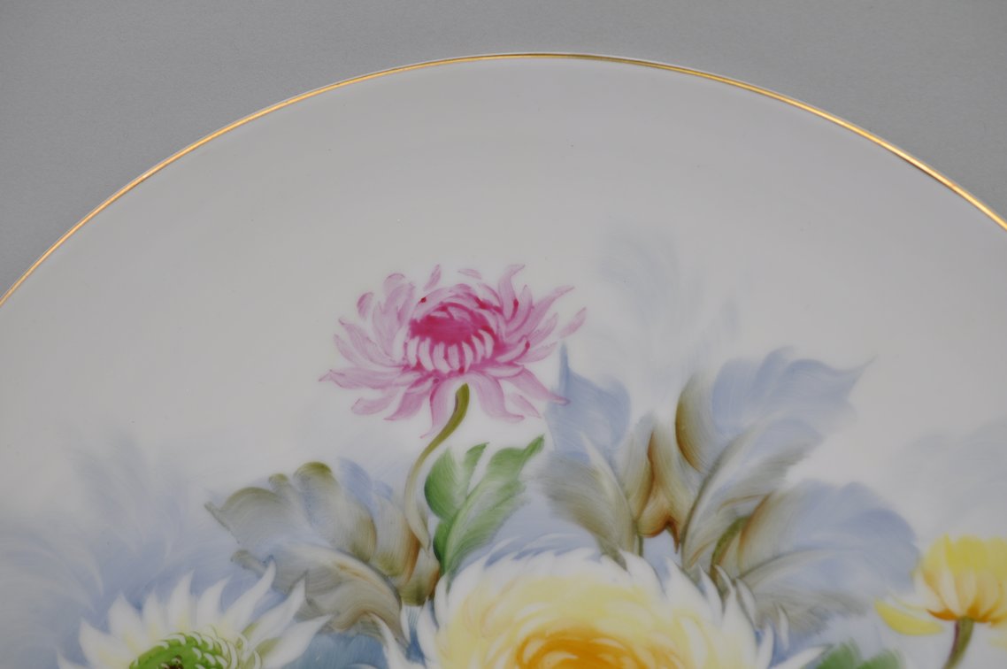 Floral Display Plates