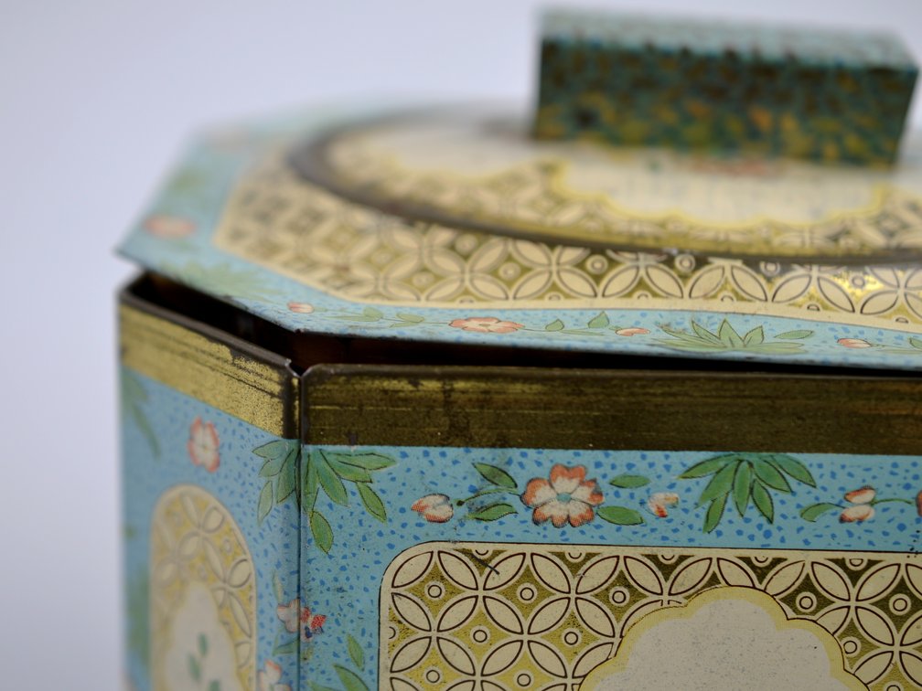 Matchbook Collection in Tea Can, photo 10 of 13