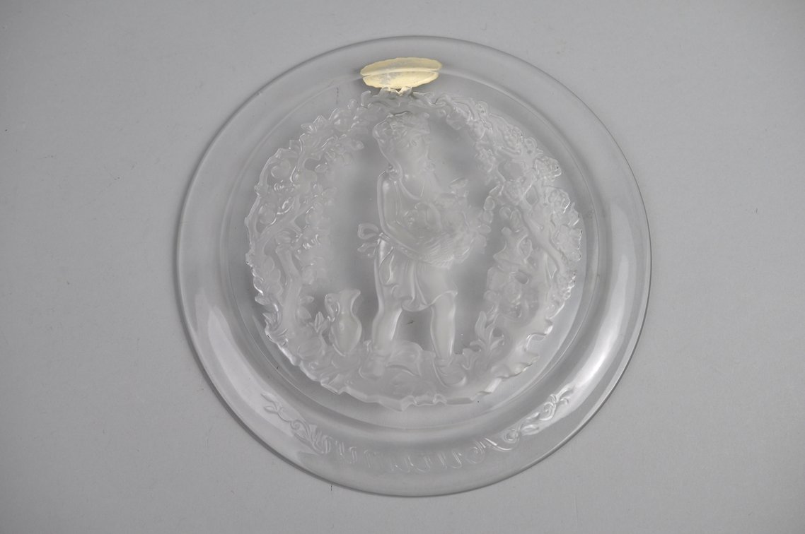 Cristalleries De Vianne Seasons Plates w/COAs, photo 31 of 52