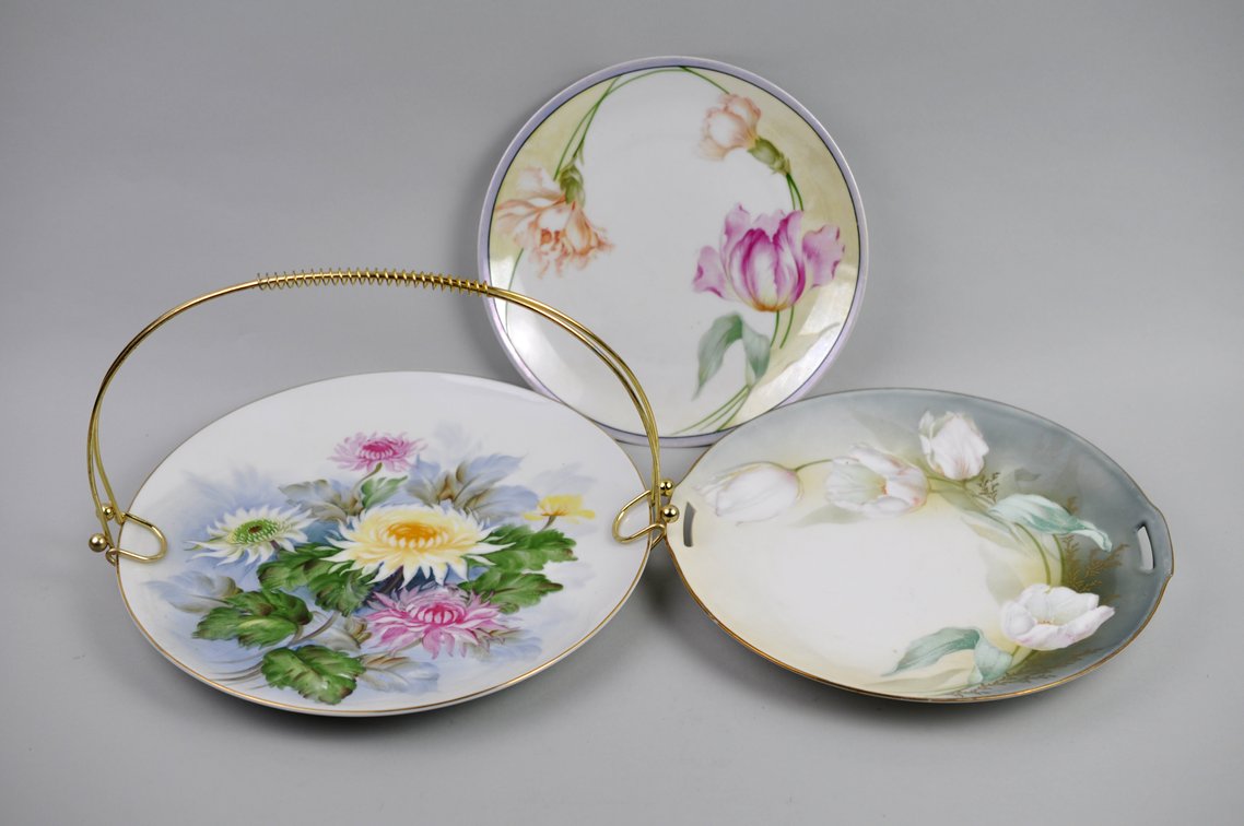 Floral Display Plates
