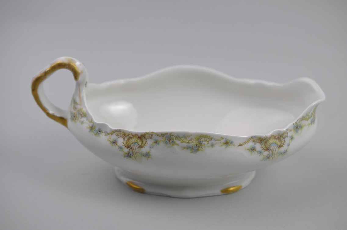 78 Piece Theodore Haviland China Collection, photo 22 of 93