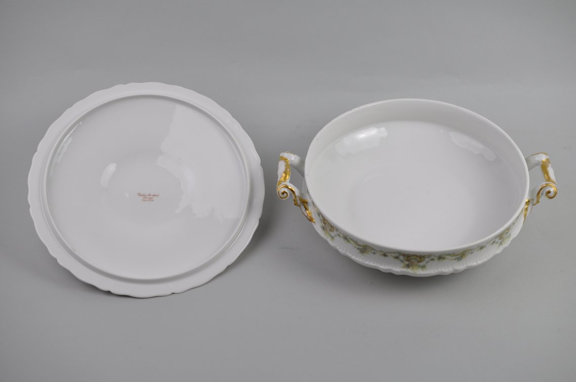 78 Piece Theodore Haviland China Collection, photo 31 of 93