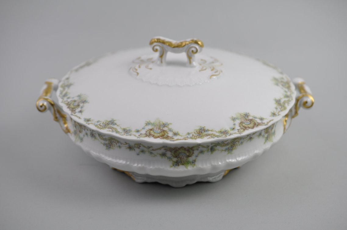 78 Piece Theodore Haviland China Collection, photo 29 of 93