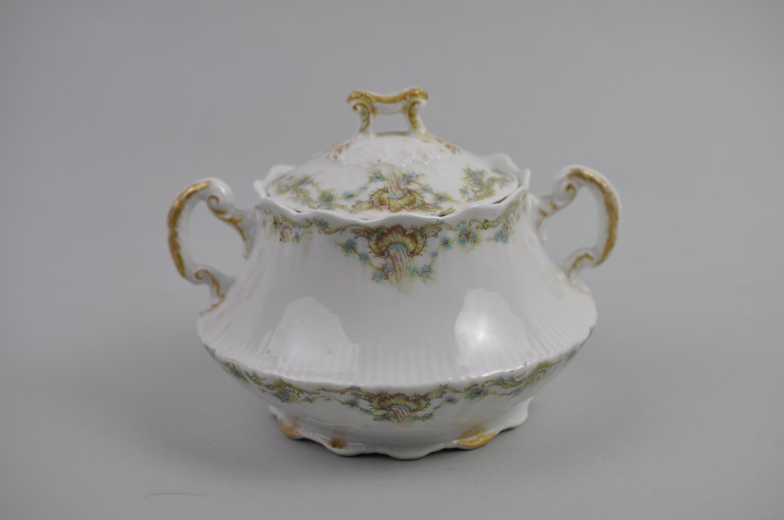 78 Piece Theodore Haviland China Collection, photo 44 of 93