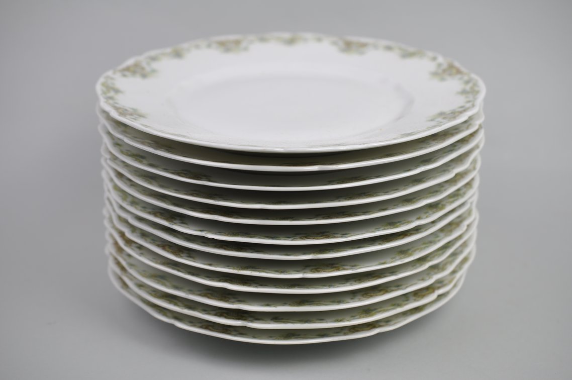 78 Piece Theodore Haviland China Collection, photo 51 of 93