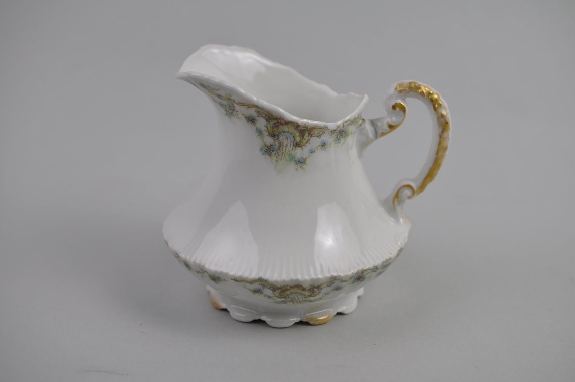 78 Piece Theodore Haviland China Collection, photo 47 of 93