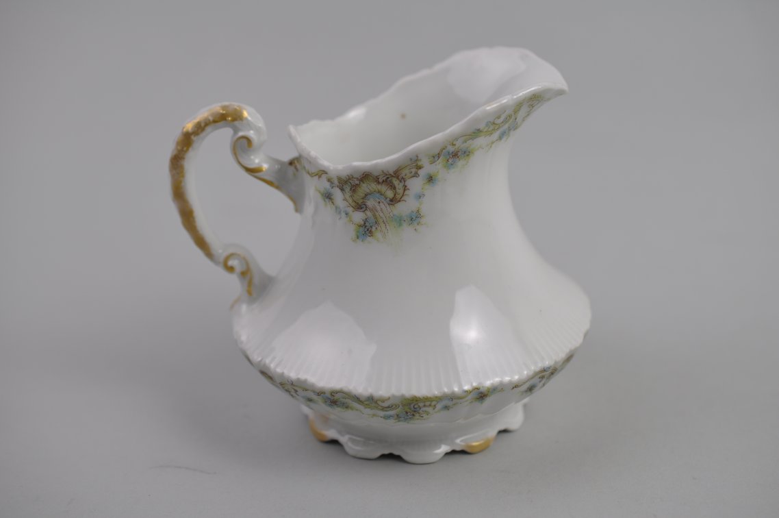 78 Piece Theodore Haviland China Collection, photo 48 of 93