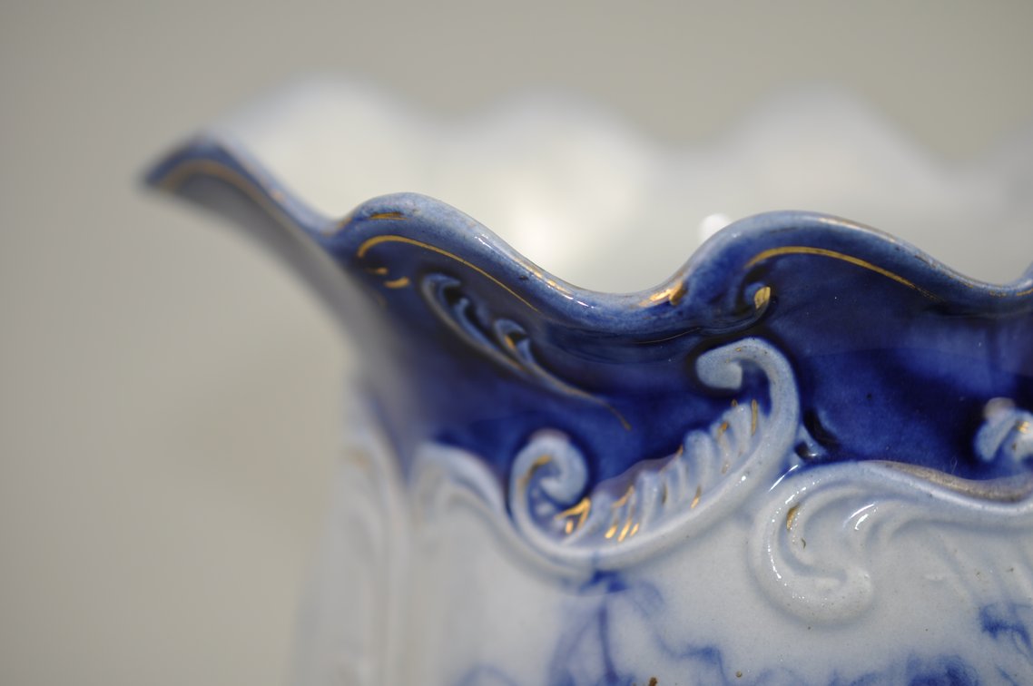 Collection of Porcelain Drink Pots, photo 24 of 45