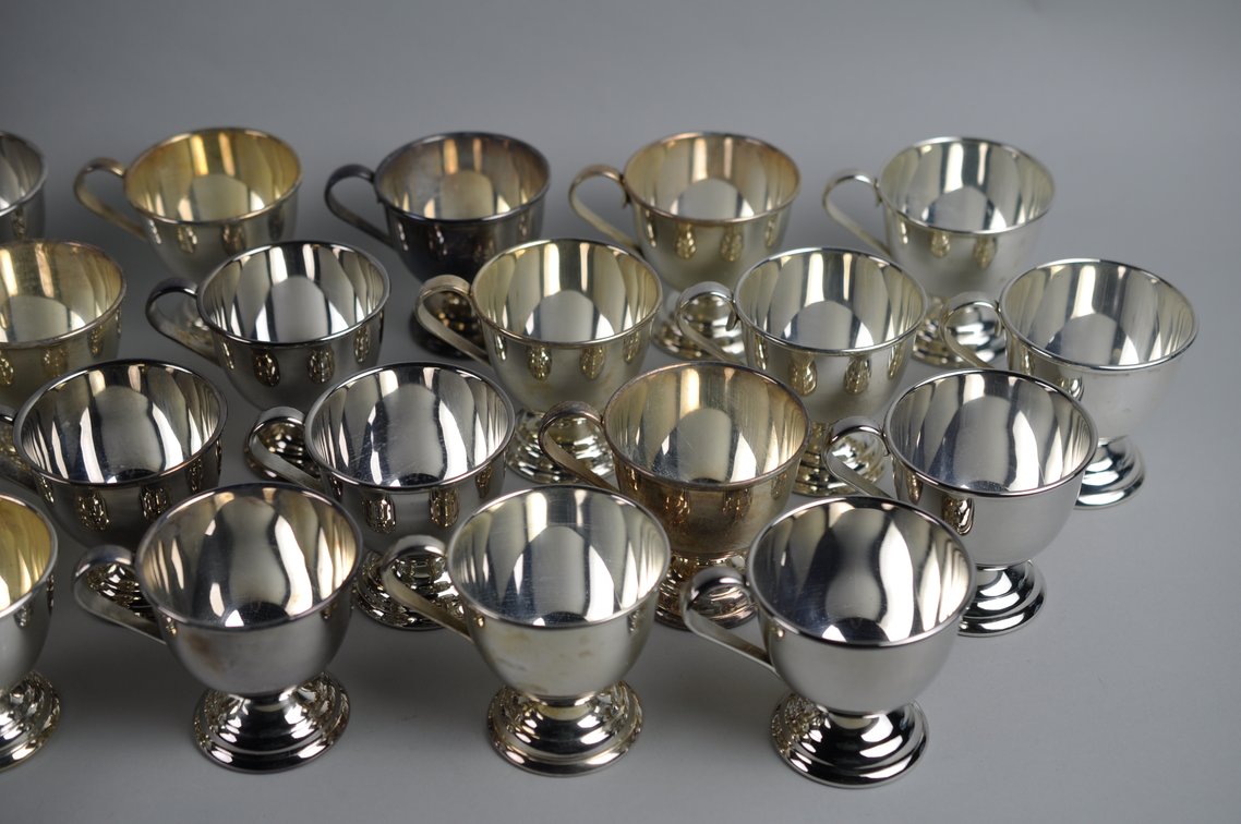 Post-War Japanese Punch Bowl Set, photo 4 of 38