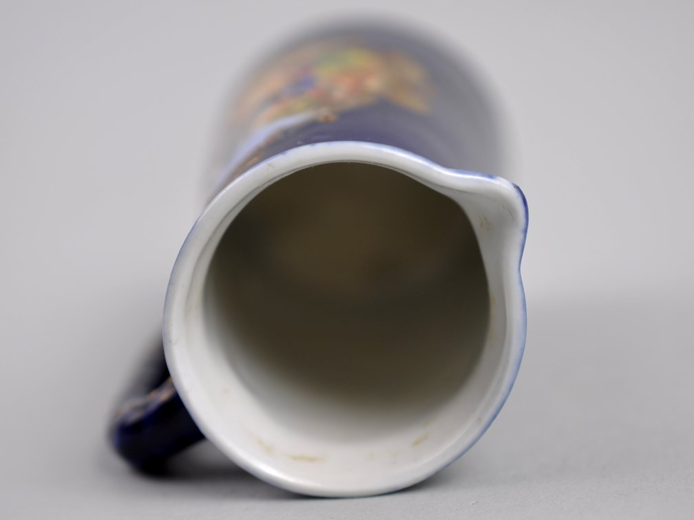 Collection of Porcelain Drink Pots, photo 33 of 45