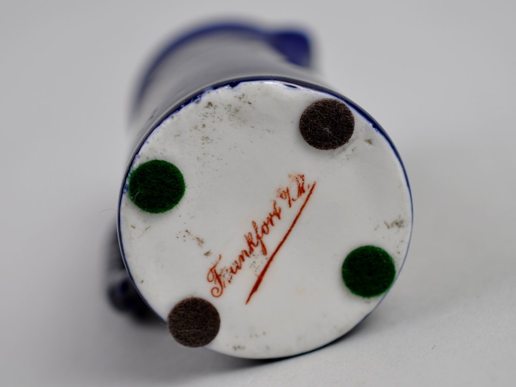 Collection of Porcelain Drink Pots, photo 34 of 45