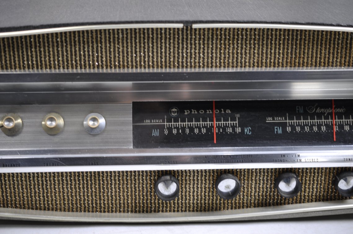 Phonola Portable Record Player
