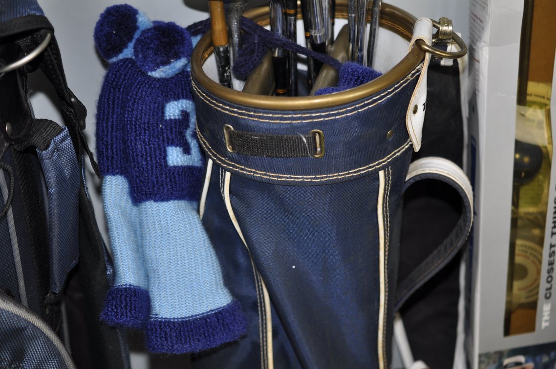 PGA/Oval Golf Clubs and Equipment