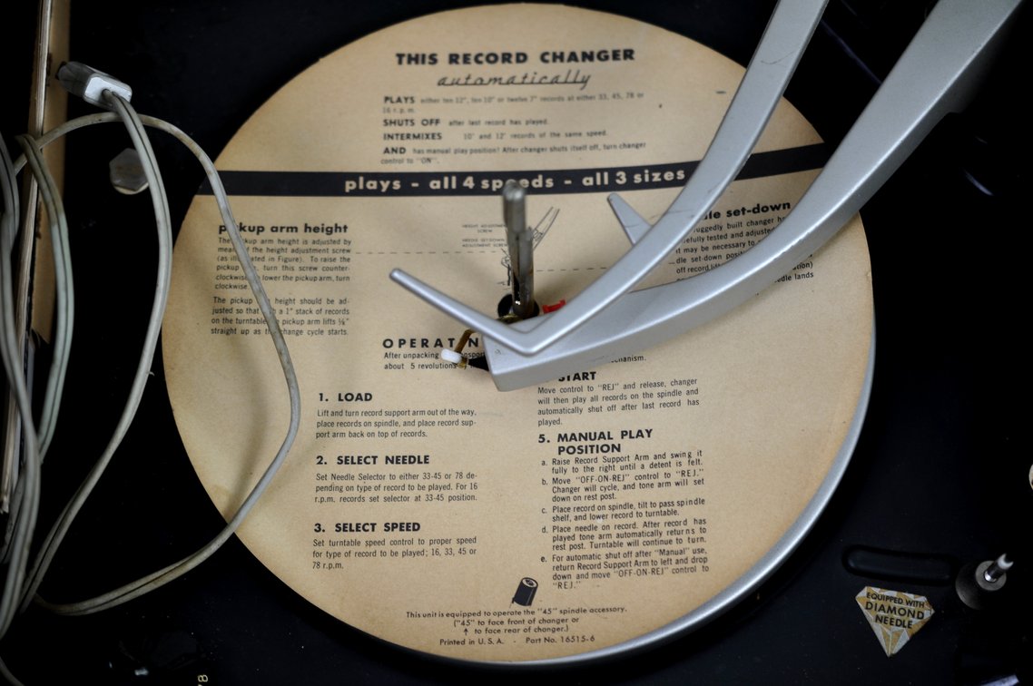 Phonola Portable Record Player