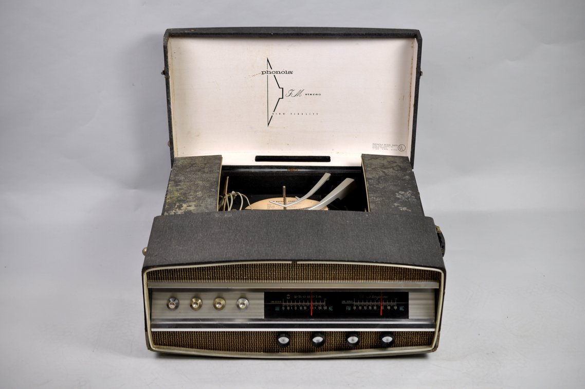 Phonola Portable Record Player