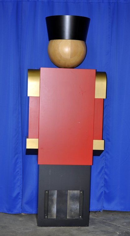 FAO Schwarz Toy Soldier Large Display Piece, photo 18 of 34