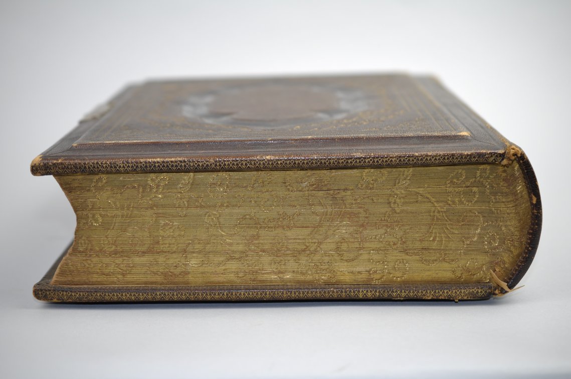 Mid-1800's Leather Family Bible, photo 22 of 28