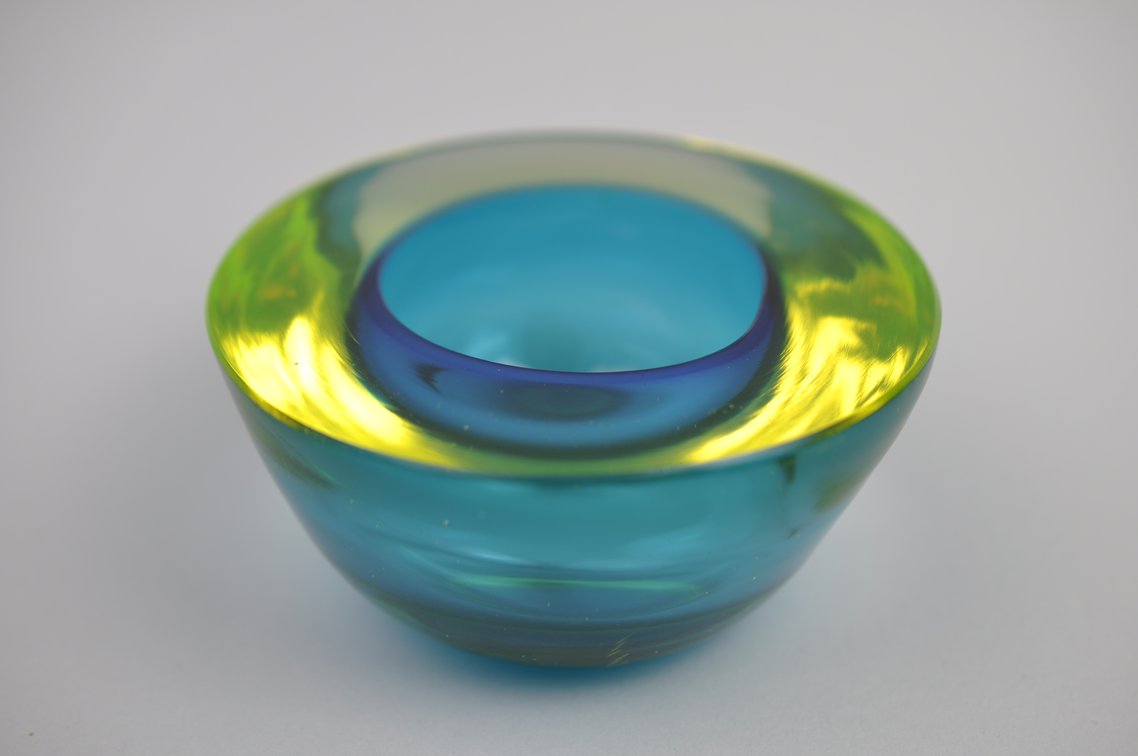 Fluorescent Sommerso Murano Glass Bowl