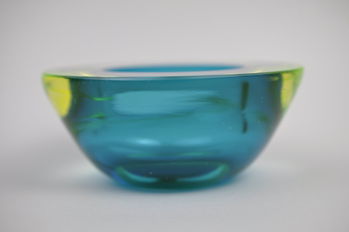 Fluorescent Sommerso Murano Glass Bowl