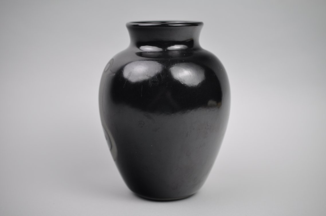 Marc Bellaire Black Quail Vase