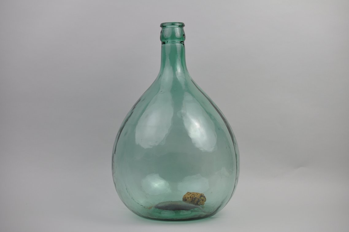 Italian Demijohn Wine Fermenting Bottle