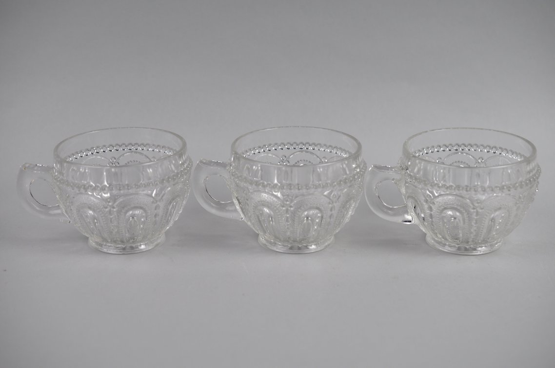 Wisconsin Beaded Dewdrop Pressed Glass Collection, photo 36 of 153