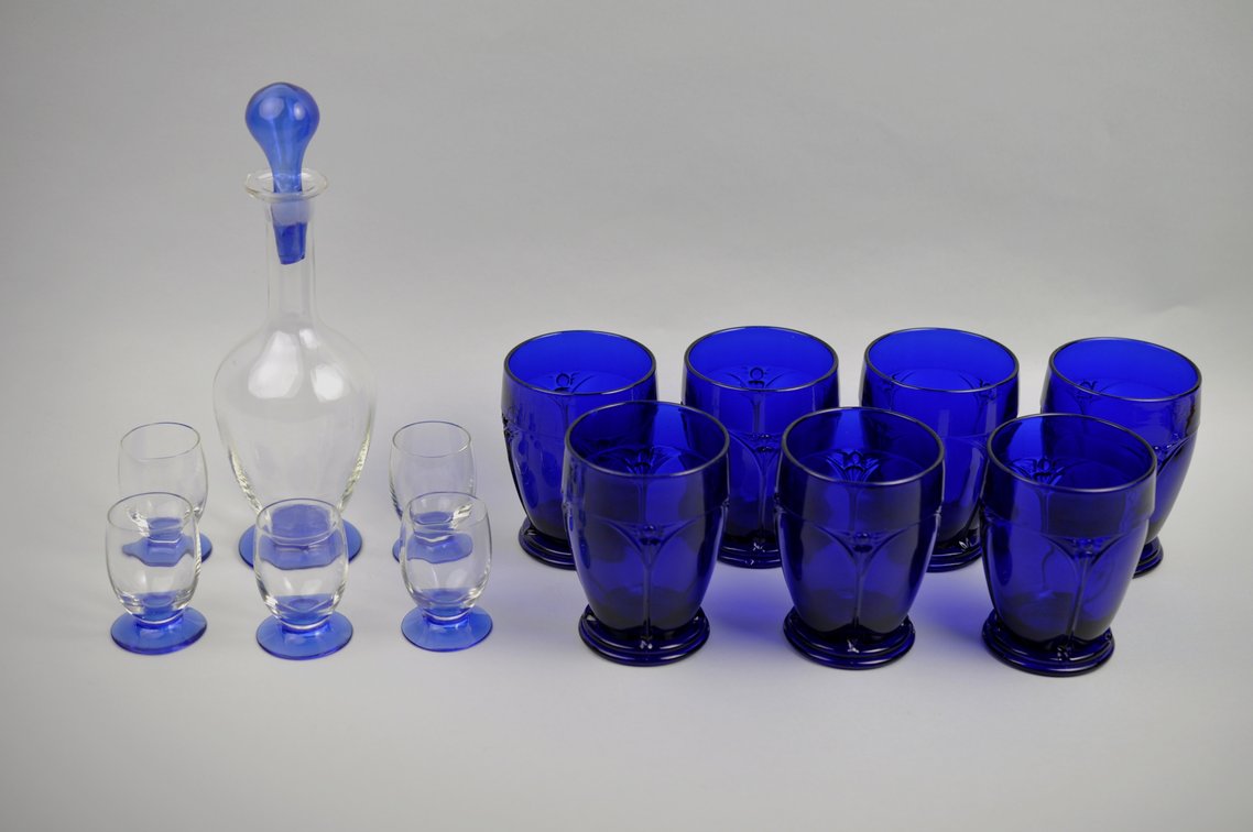 Cobalt Blue Drinking Glassware