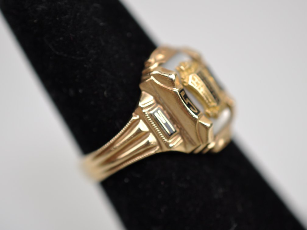 14K Gold Mother of Pearl Ring