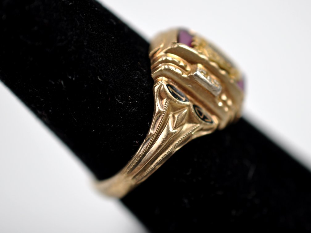 10K Gold Ruby Ring