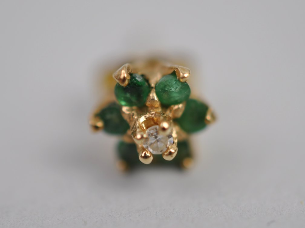 14K Gold Diamond & Emerald Stud Earrings, photo 7 of 8