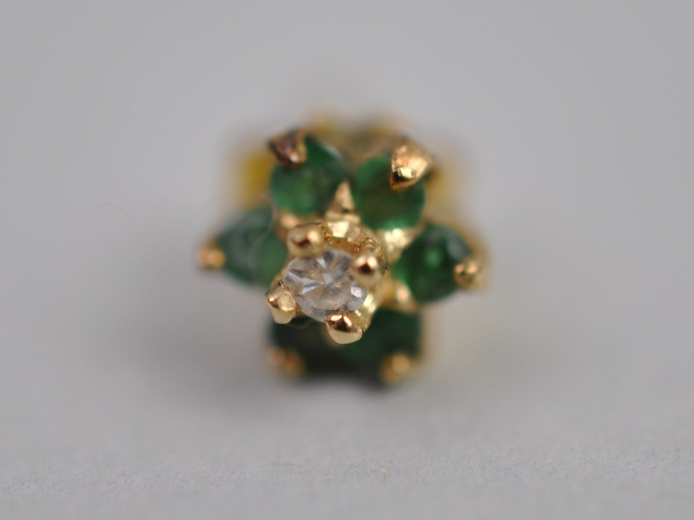 14K Gold Diamond & Emerald Stud Earrings, photo 5 of 8