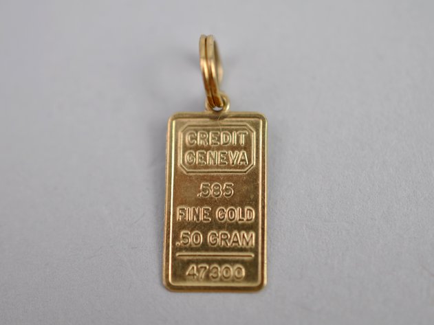14K Yellow Gold "Bar" Charm