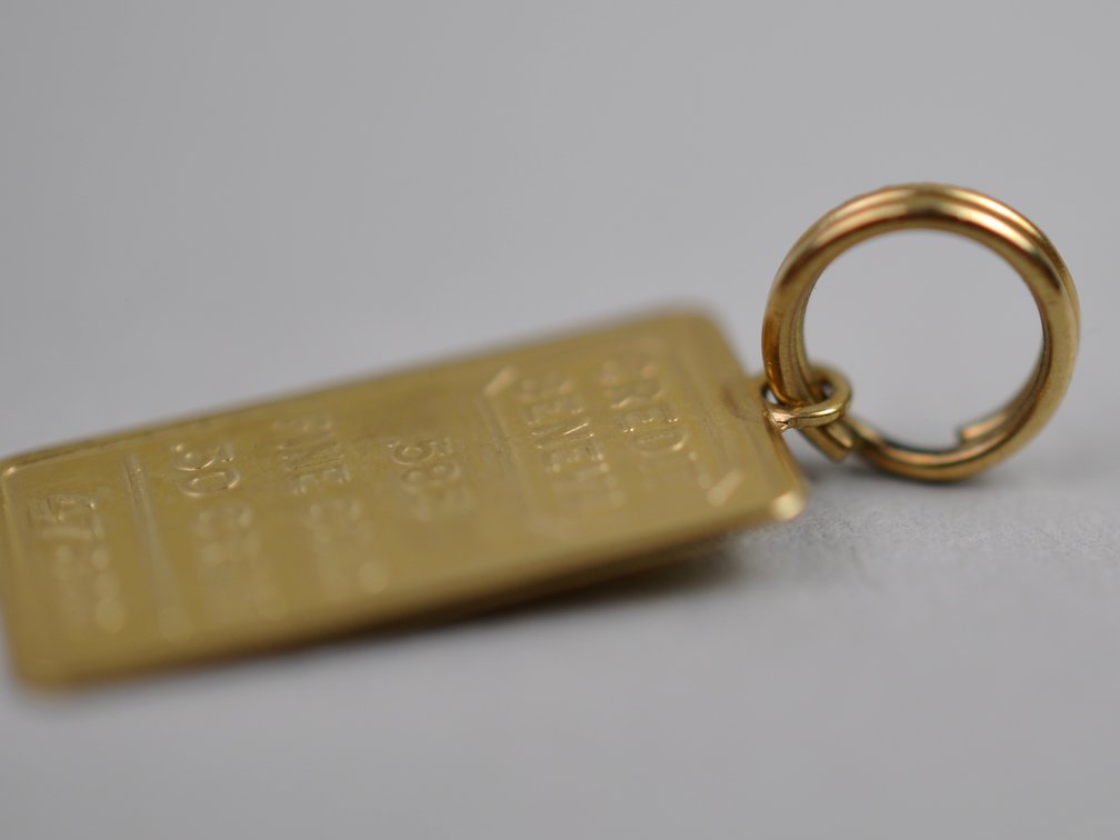 14K Yellow Gold "Bar" Charm