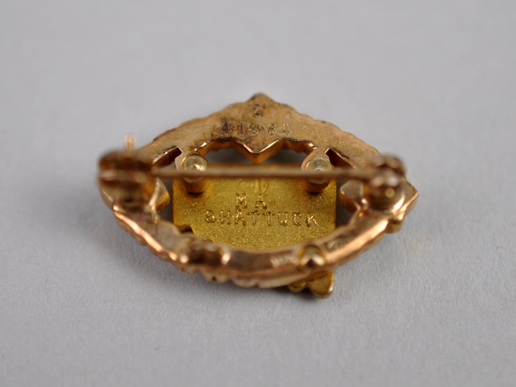 10K Gold and Pearl Harp Pin