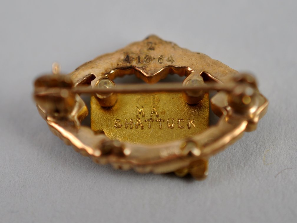 10K Gold and Pearl Harp Pin