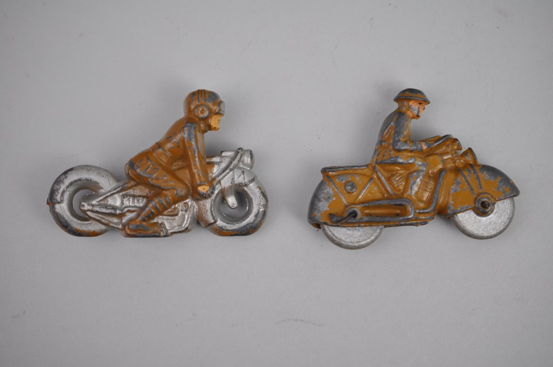 Metal Interwar/ Early WWII Dimestore Figures, photo 19 of 33