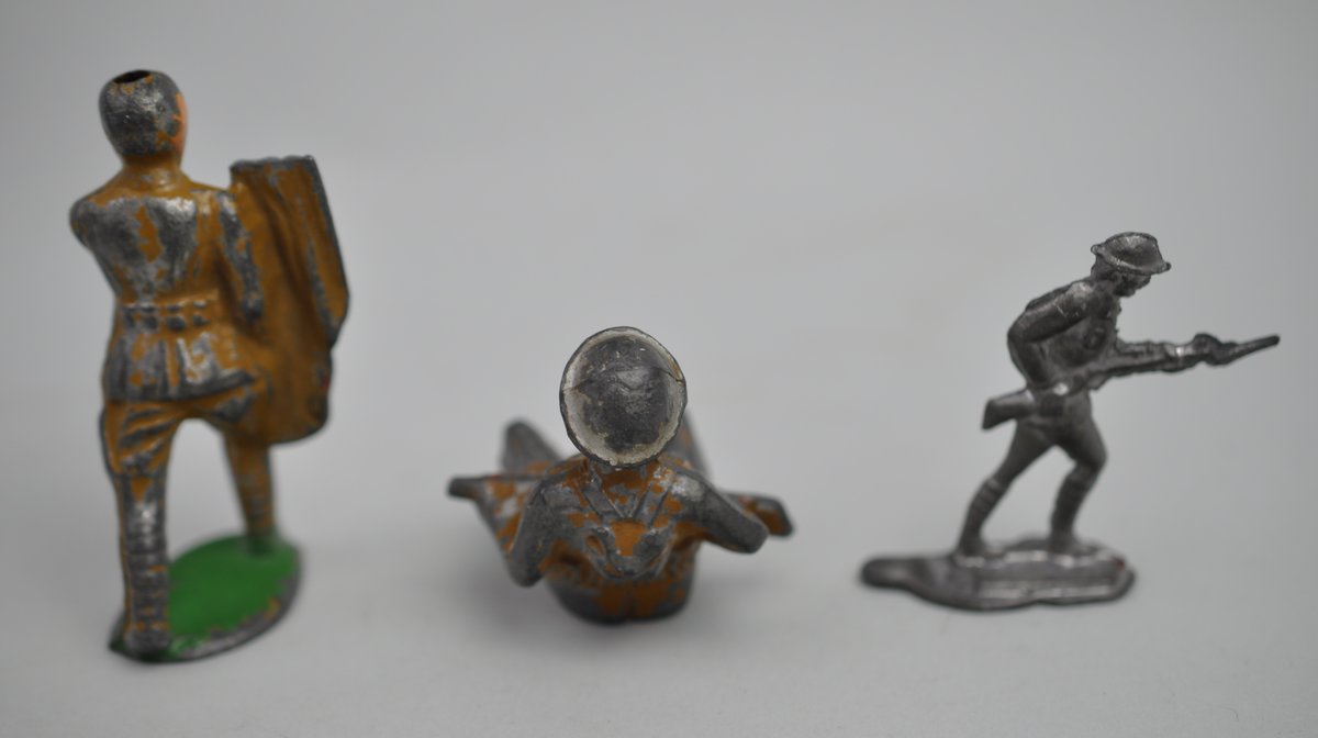Metal Interwar/ Early WWII Dimestore Figures, photo 25 of 33
