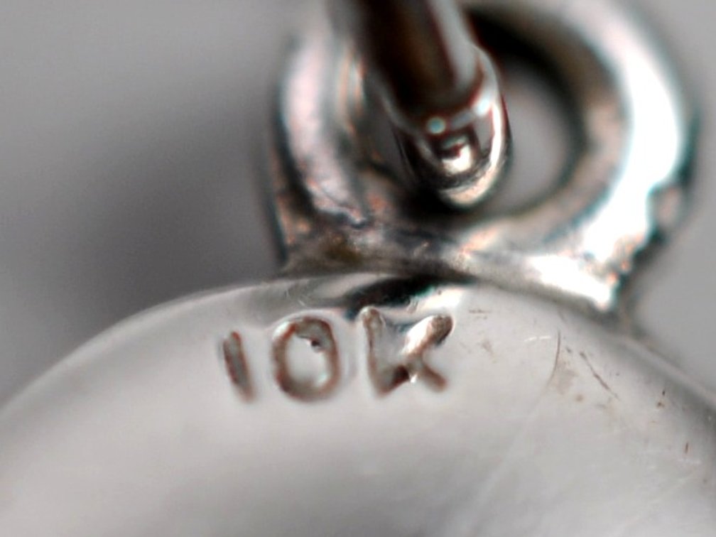 10K White Gold Necklace Charm
