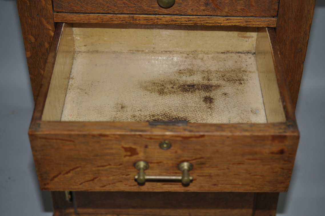 Professional Instrument Cabinet