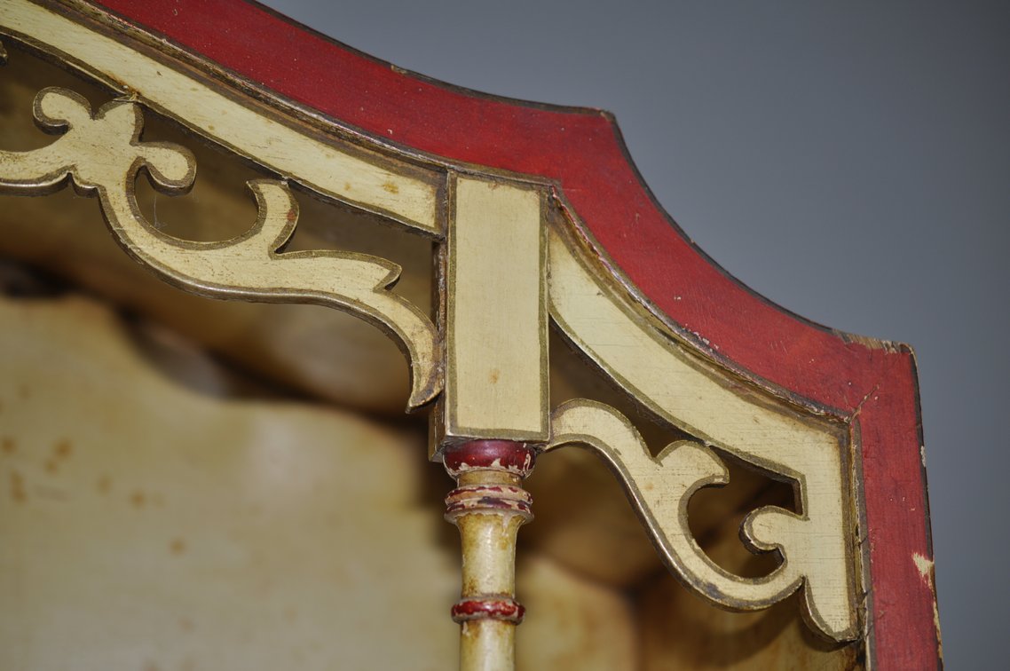 Chinoiserie Painted Hutch Cabinet w/ Key, photo 17 of 37