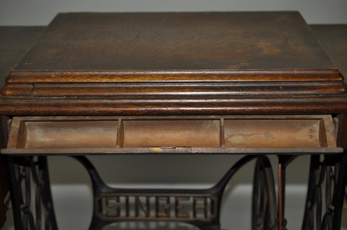 Singer No. 66 Treadle Sewing Machine & Cabinet, photo 7 of 42