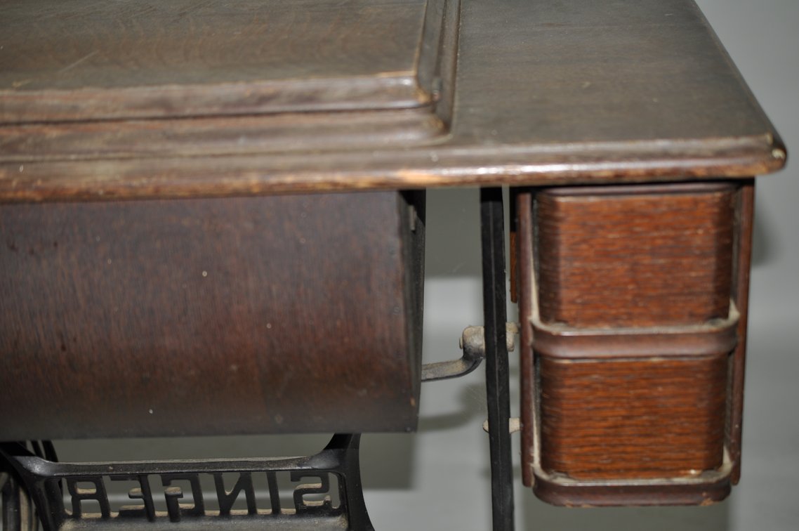 Singer No. 66 Treadle Sewing Machine & Cabinet, photo 18 of 42