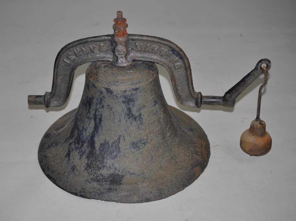 C.S. Bell Co. No. 2 Farm Bell, photo 2 of 13
