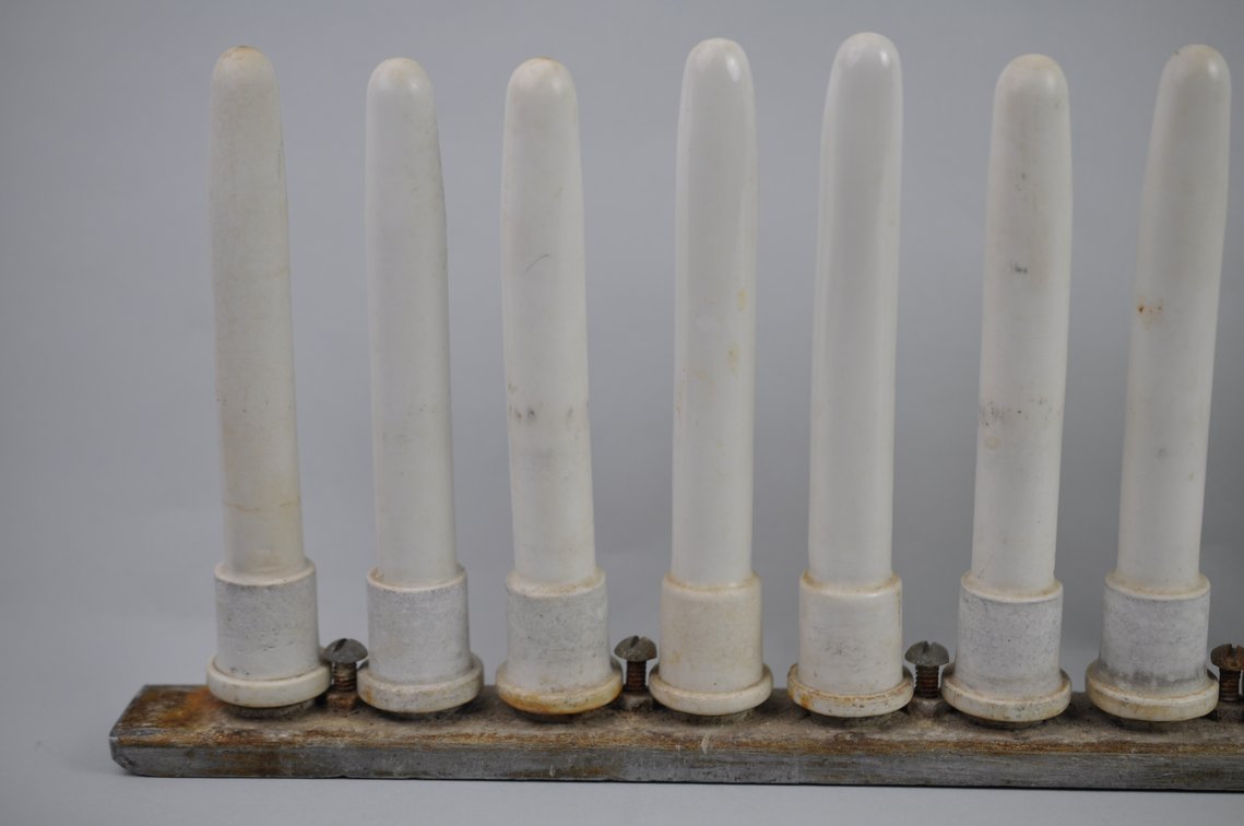 Vintage 16- Prong Ceramic Manufacturing Condom Mold, photo 12 of 19